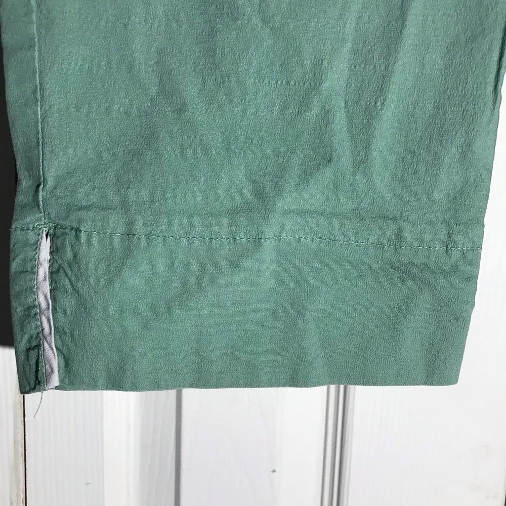 Capris - Picture 3 of 3